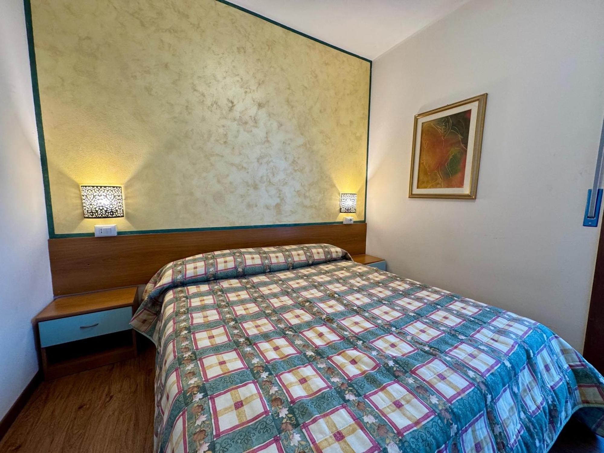 Premium Apartments Peschiera 佩斯基耶拉德加达 外观 照片